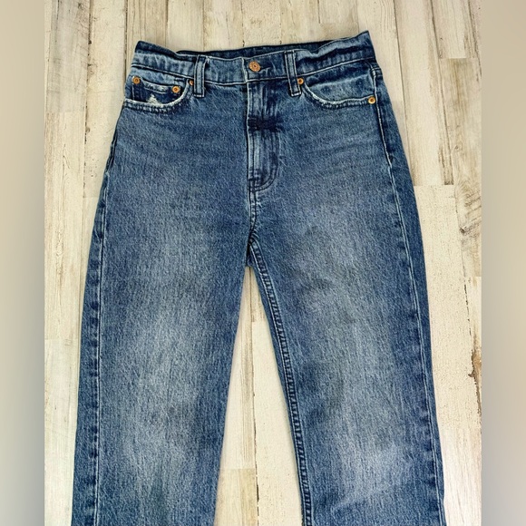 Gap Cheeky Straight Sky High Mid Rise Women Jeans - Size 25| 0P (28x25) - Picture 2 of 9